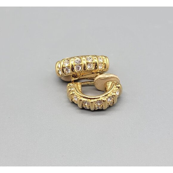 Swarovski Signed Gold Tone Rhinestone Half Hoop Clip on earrings E1 - Picture 7 of 8